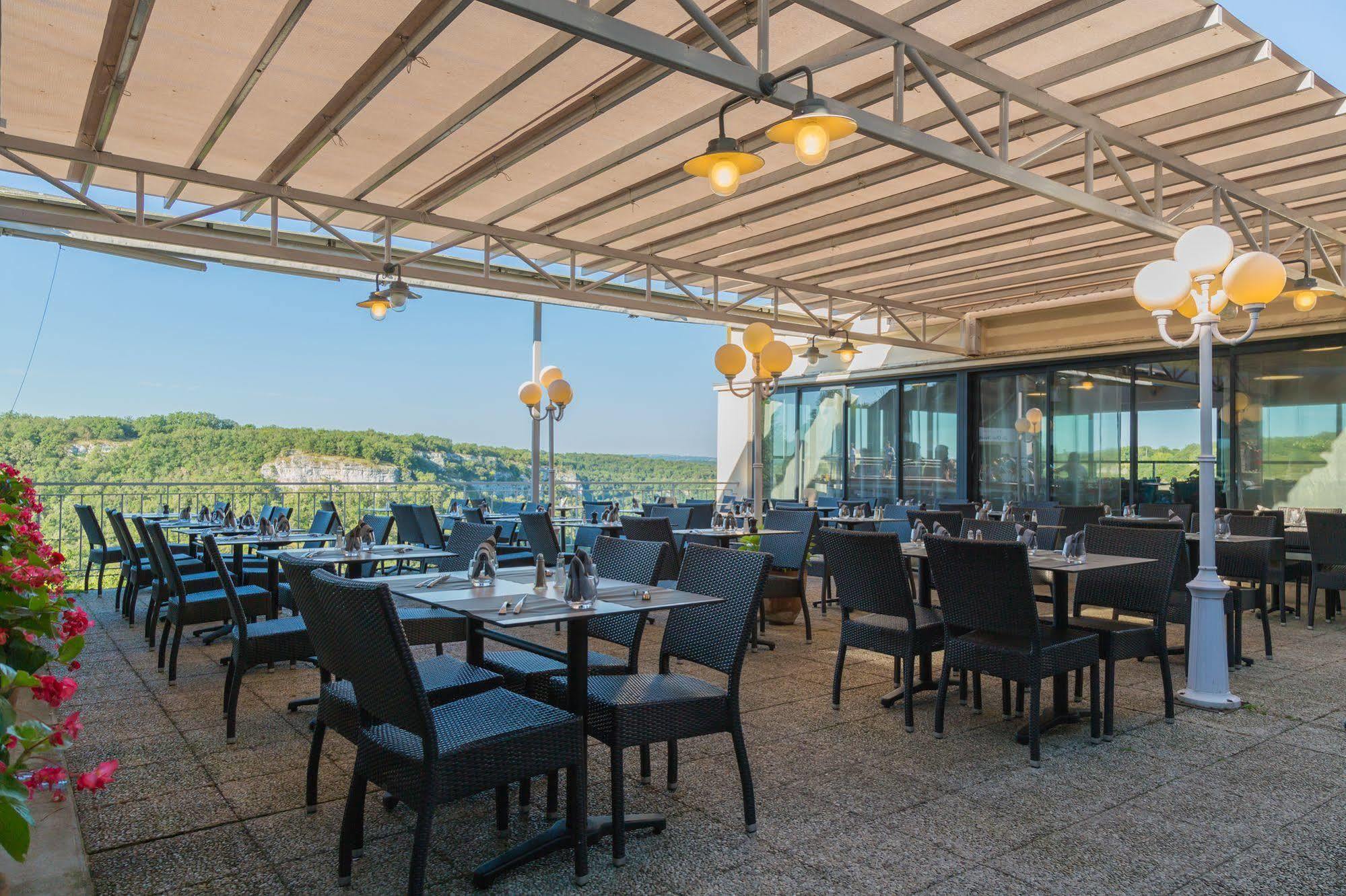 Logis Hotels - Le Belvedere - Hotel Et Restaurant روكامادور المظهر الخارجي الصورة